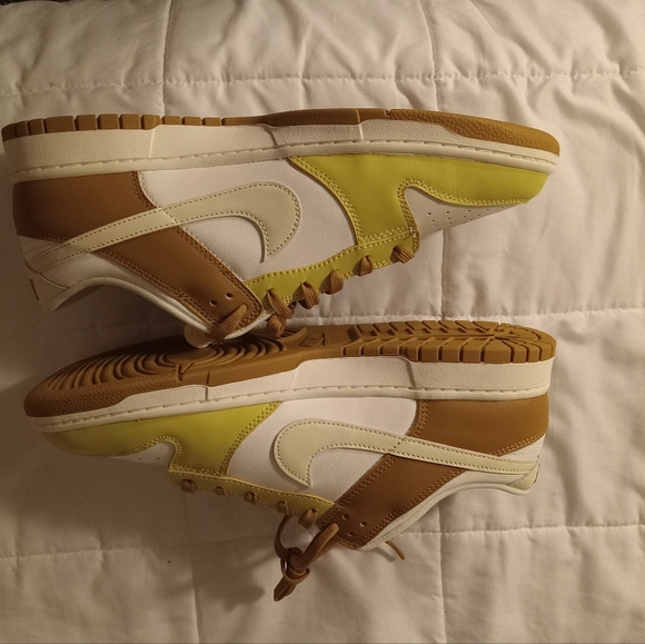 Nike Dunk Low Retro - Picture 3 of 6